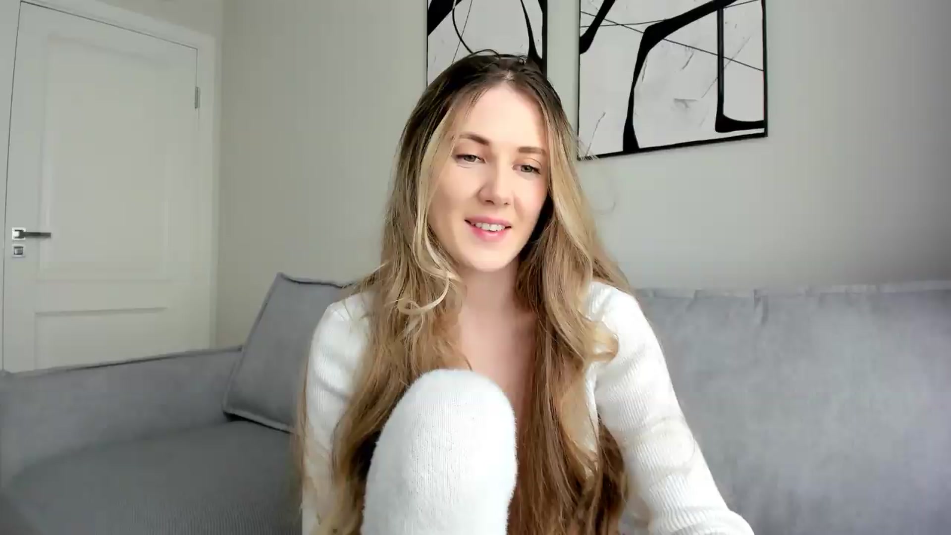 Gallery image thumbnail from Pixelss's myfreecams stream on, 05/31/2026, 08:14 image 18 of 20