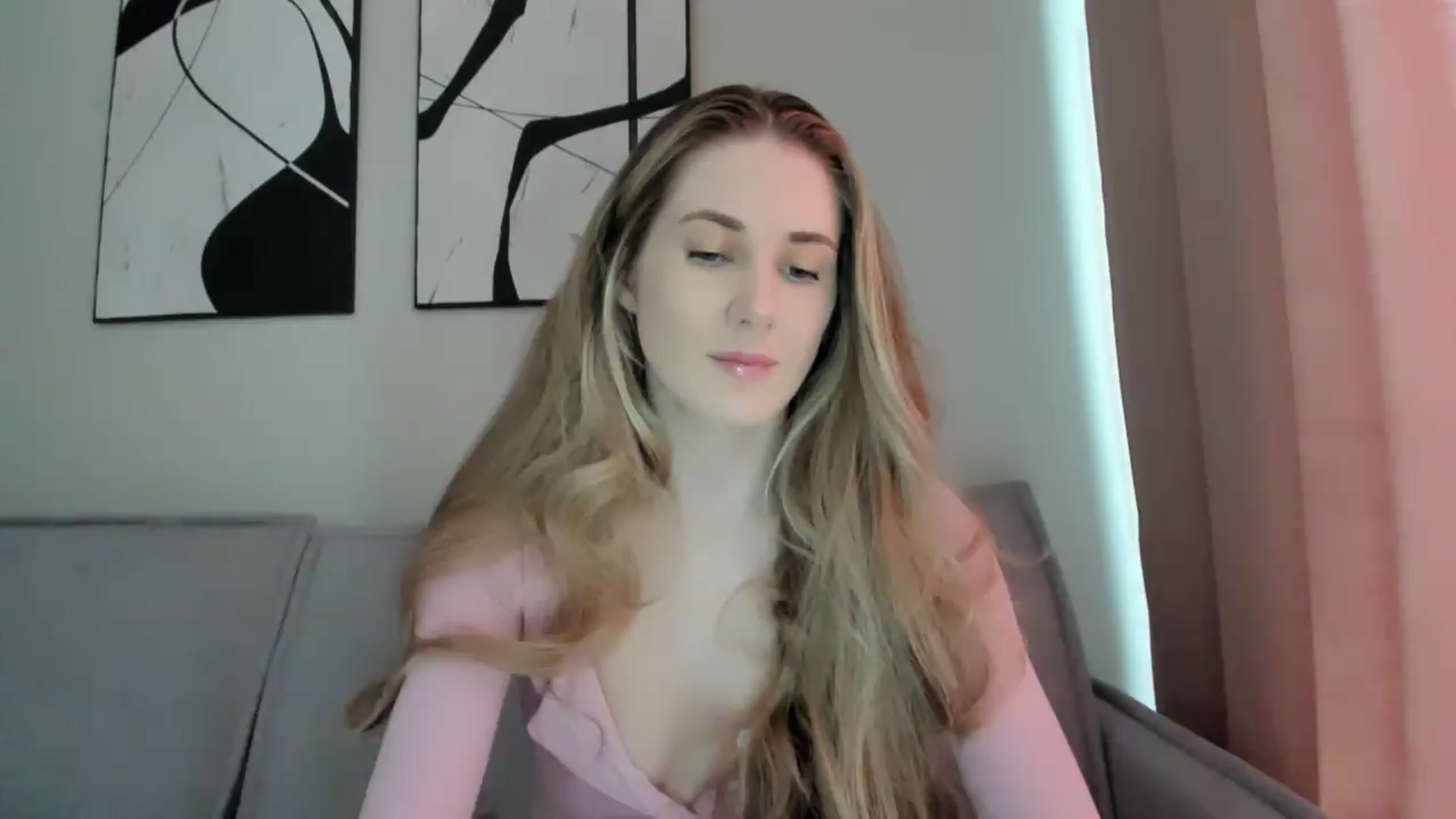 Gallery image thumbnail from Pixelss's myfreecams stream on, 06/27/2026, 06:08 image 11 of 20