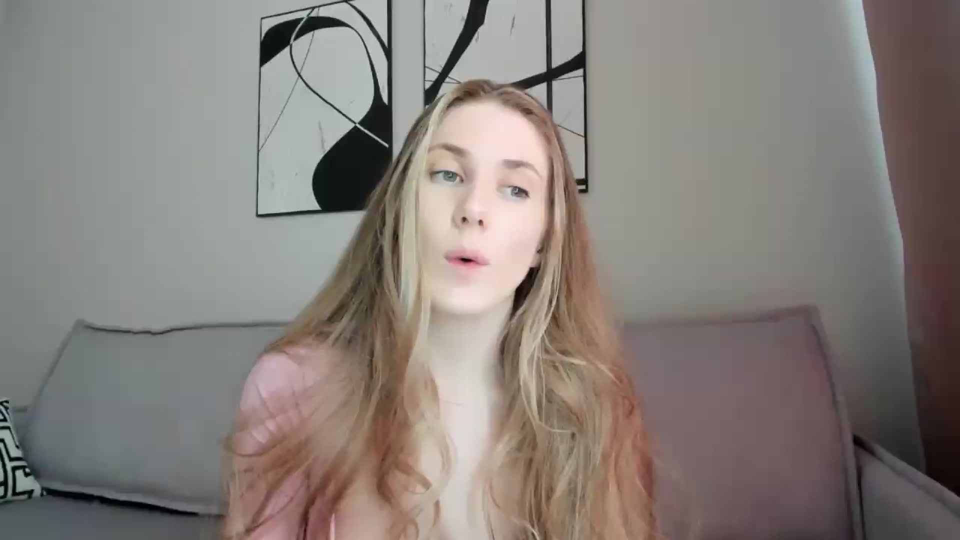 Gallery image thumbnail from Pixelss's myfreecams stream on, 06/27/2026, 07:57 image 13 of 20