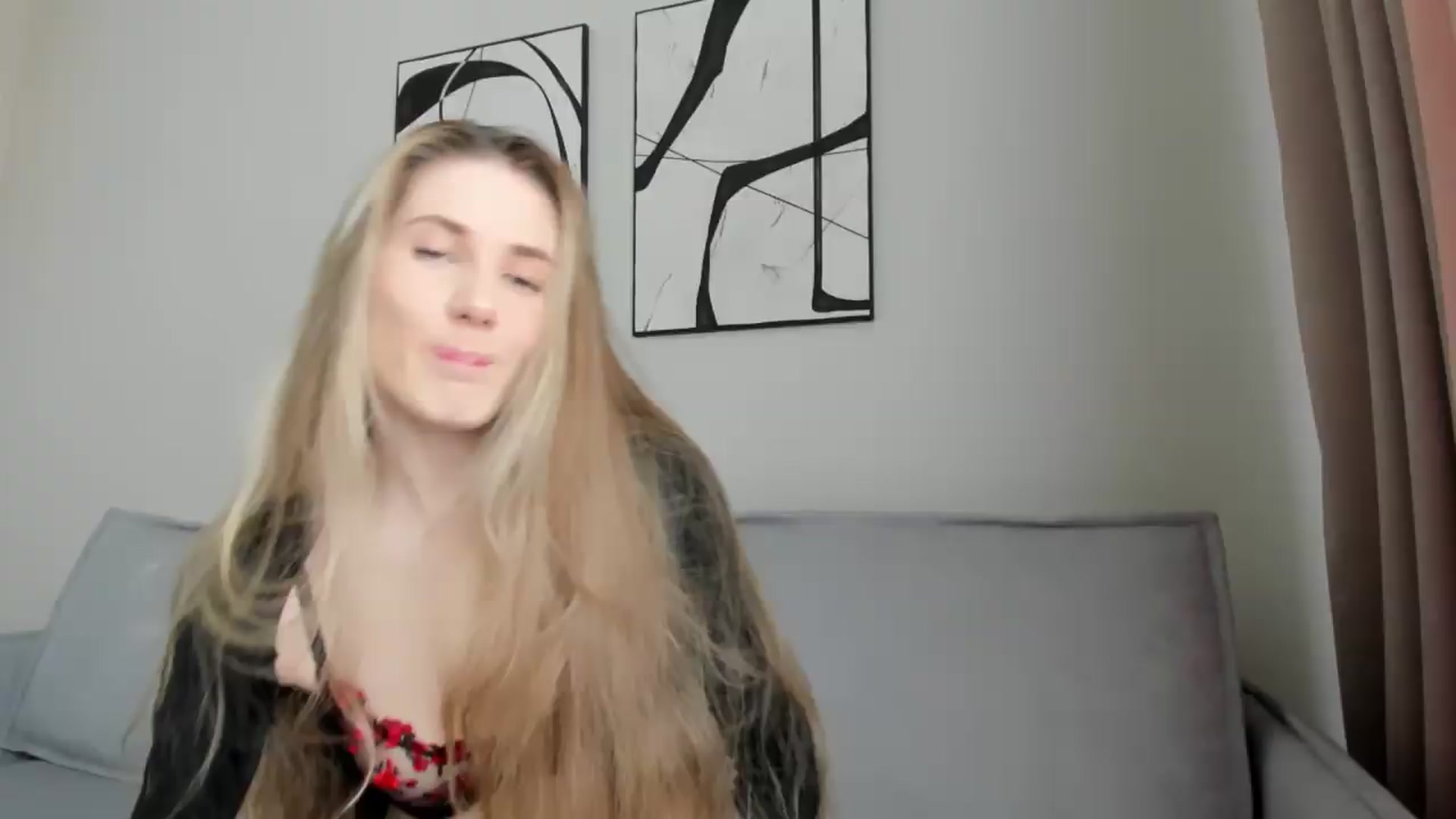 Gallery image thumbnail from Pixelss's myfreecams stream on, 09/06/2026, 06:43 image 2 of 20