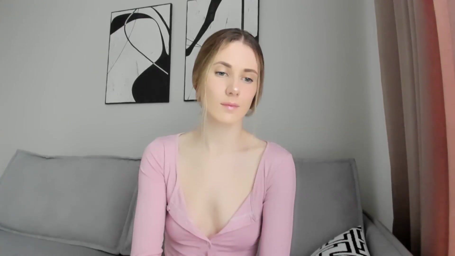 Gallery image thumbnail from Pixelss's myfreecams stream on, 09/22/2026, 08:49 image 6 of 20