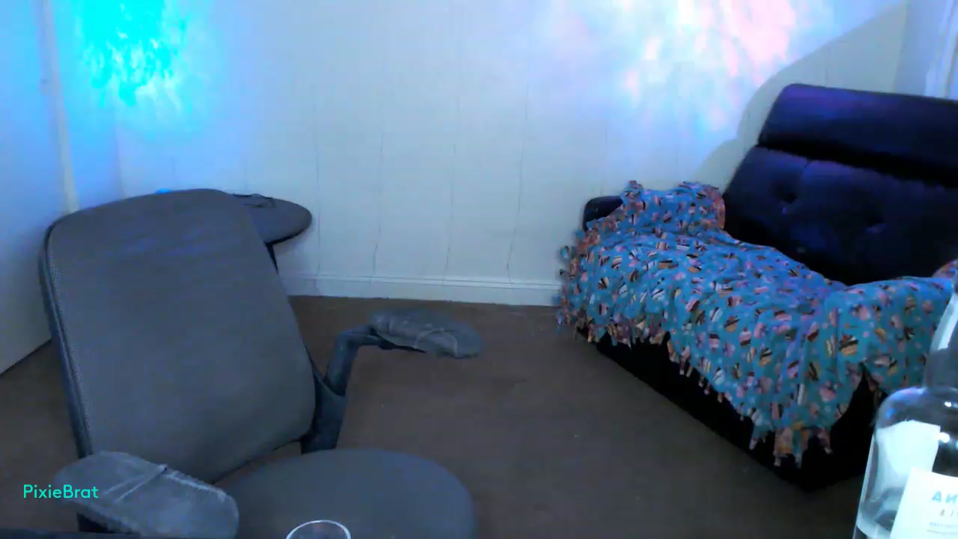 Gallery image thumbnail from PixieBrat's myfreecams stream on, 04/16/2023, 08:31 image 12 of 20