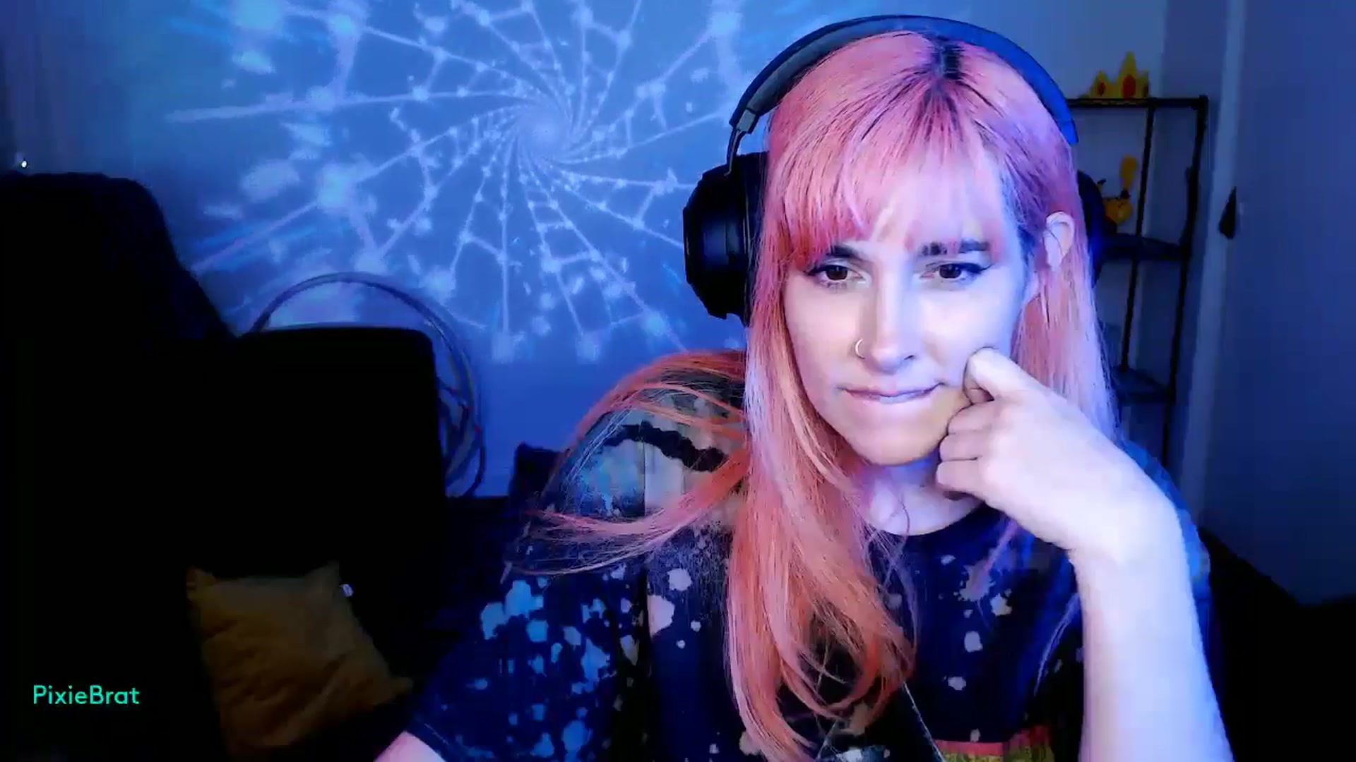 Gallery image thumbnail from PixieBrat's myfreecams stream on, 10/09/2024, 07:44 image 19 of 20