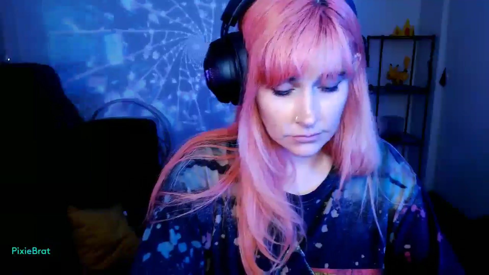 Gallery image thumbnail from PixieBrat's myfreecams stream on, 10/09/2024, 07:44 image 18 of 20