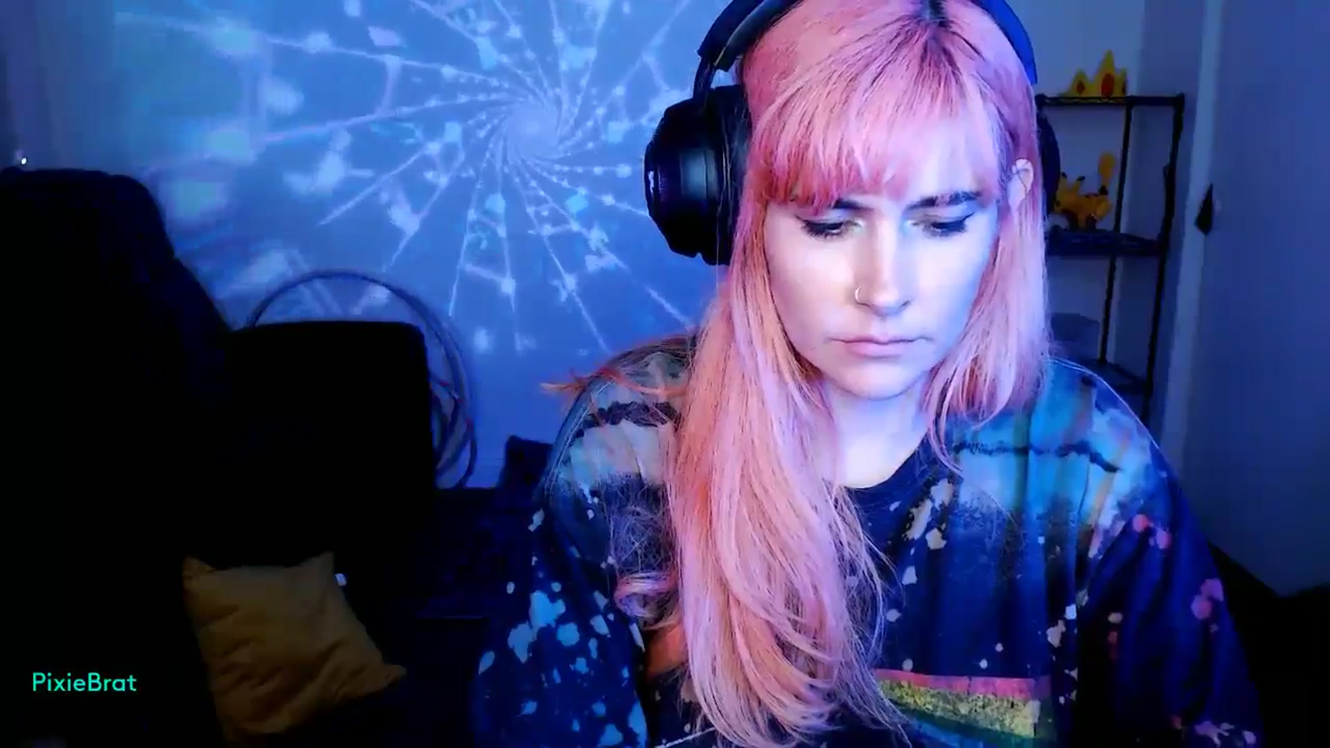 Gallery image thumbnail from PixieBrat's myfreecams stream on, 10/09/2024, 07:44 image 9 of 20