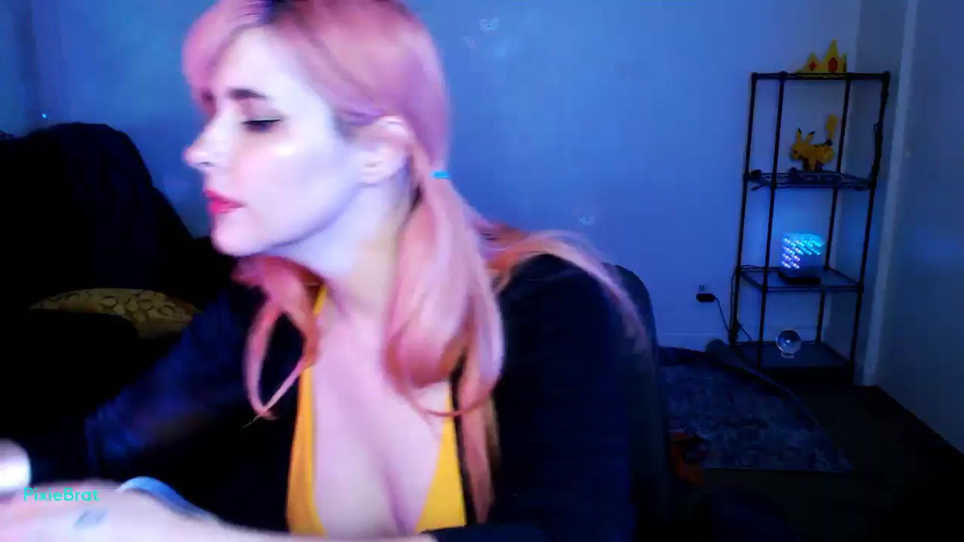 Gallery image thumbnail from PixieBrat's myfreecams stream on, 10/16/2024, 05:51 image 14 of 20