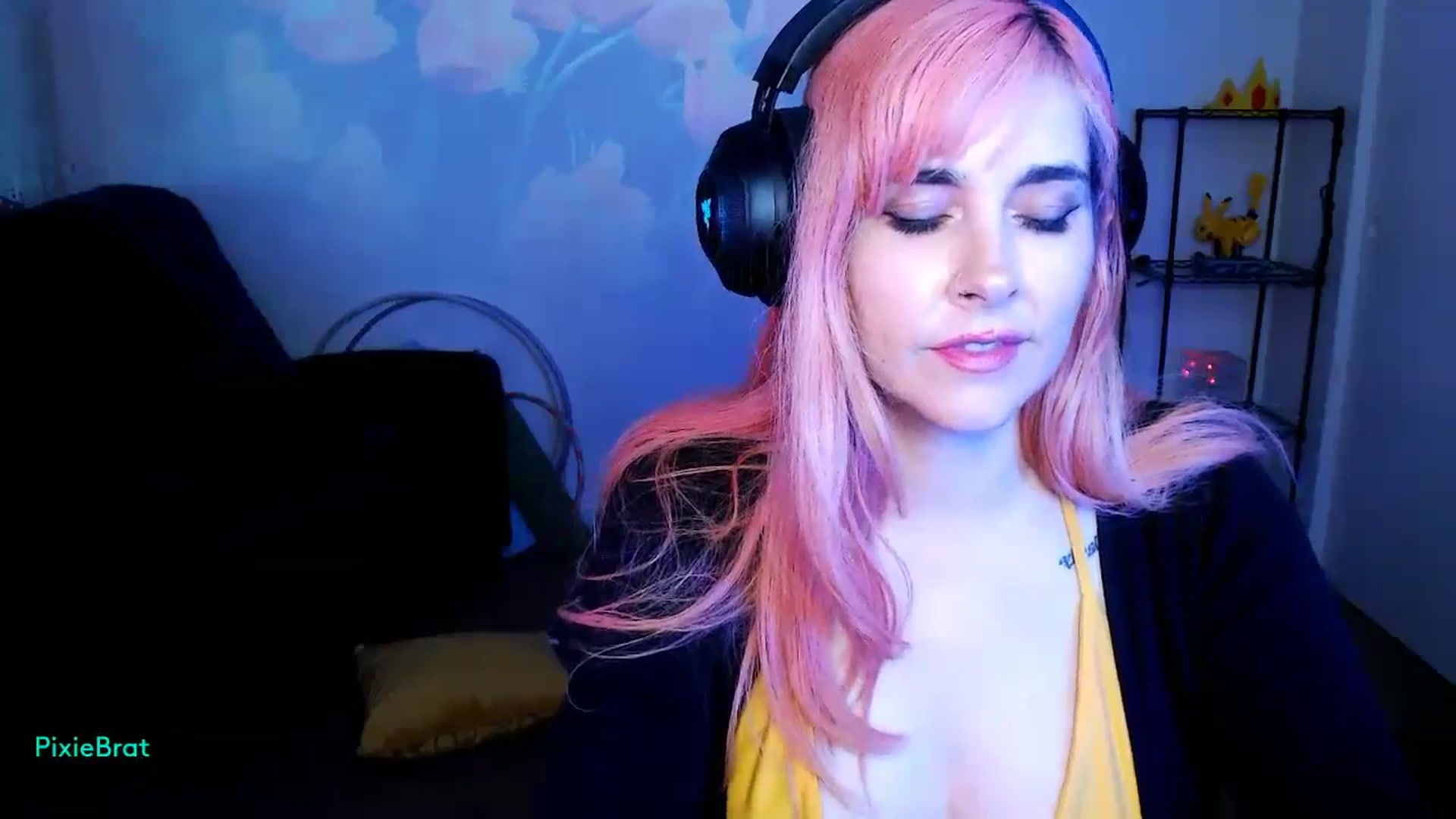 Gallery image thumbnail from PixieBrat's myfreecams stream on, 10/16/2024, 07:44 image 3 of 20