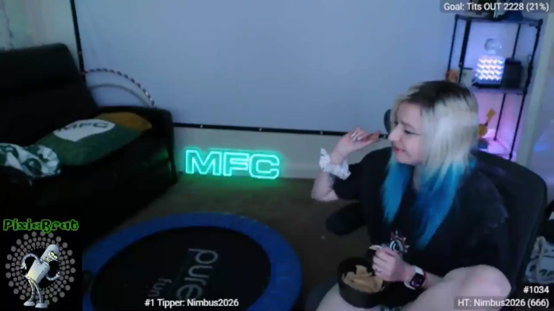 Gallery image thumbnail from PixieBrat's myfreecams stream on, 12/17/2025, 08:43 image 8 of 20