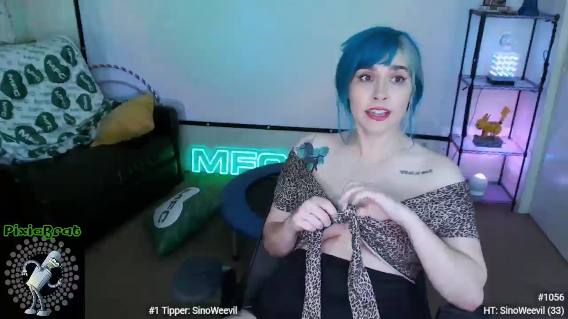 Gallery image thumbnail from PixieBrat's myfreecams stream on, 12/18/2025, 10:09 image 15 of 20