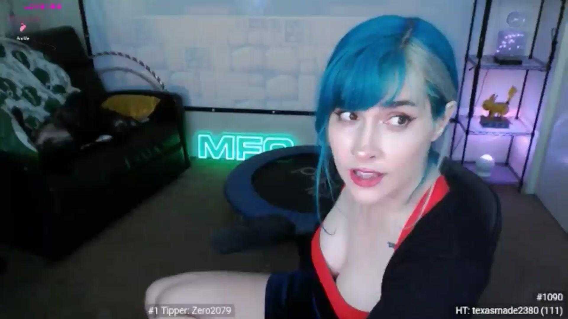 Gallery image thumbnail from PixieBrat's myfreecams stream on, 12/19/2025, 10:31 image 9 of 20