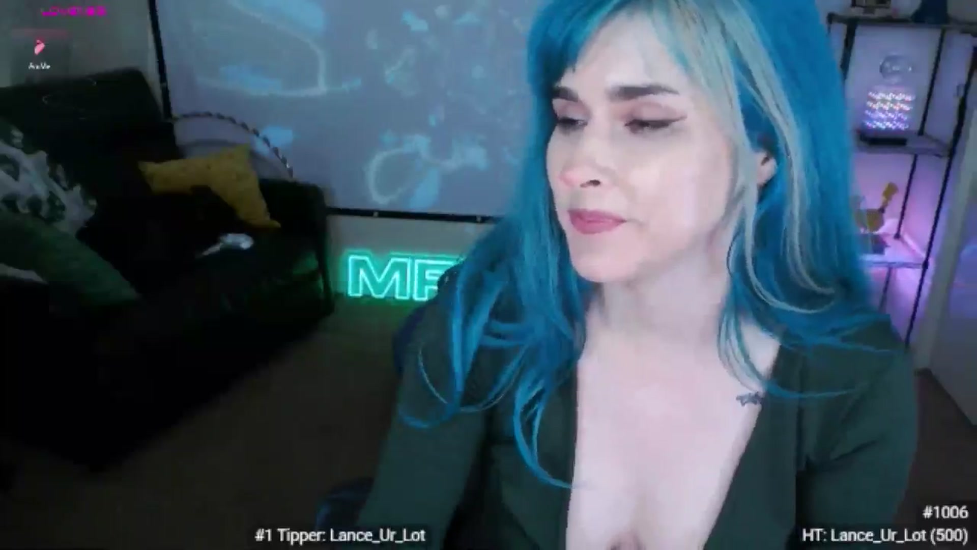 Gallery image thumbnail from PixieBrat's myfreecams stream on, 12/22/2025, 10:09 image 6 of 20