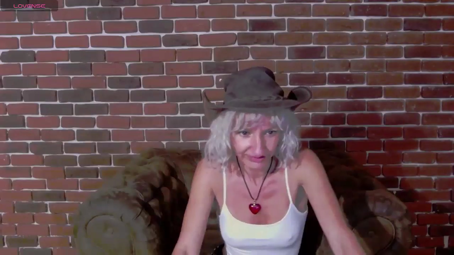 Gallery image thumbnail from PixieSabrina's myfreecams stream on, 08/11/2025, 16:05 image 16 of 20