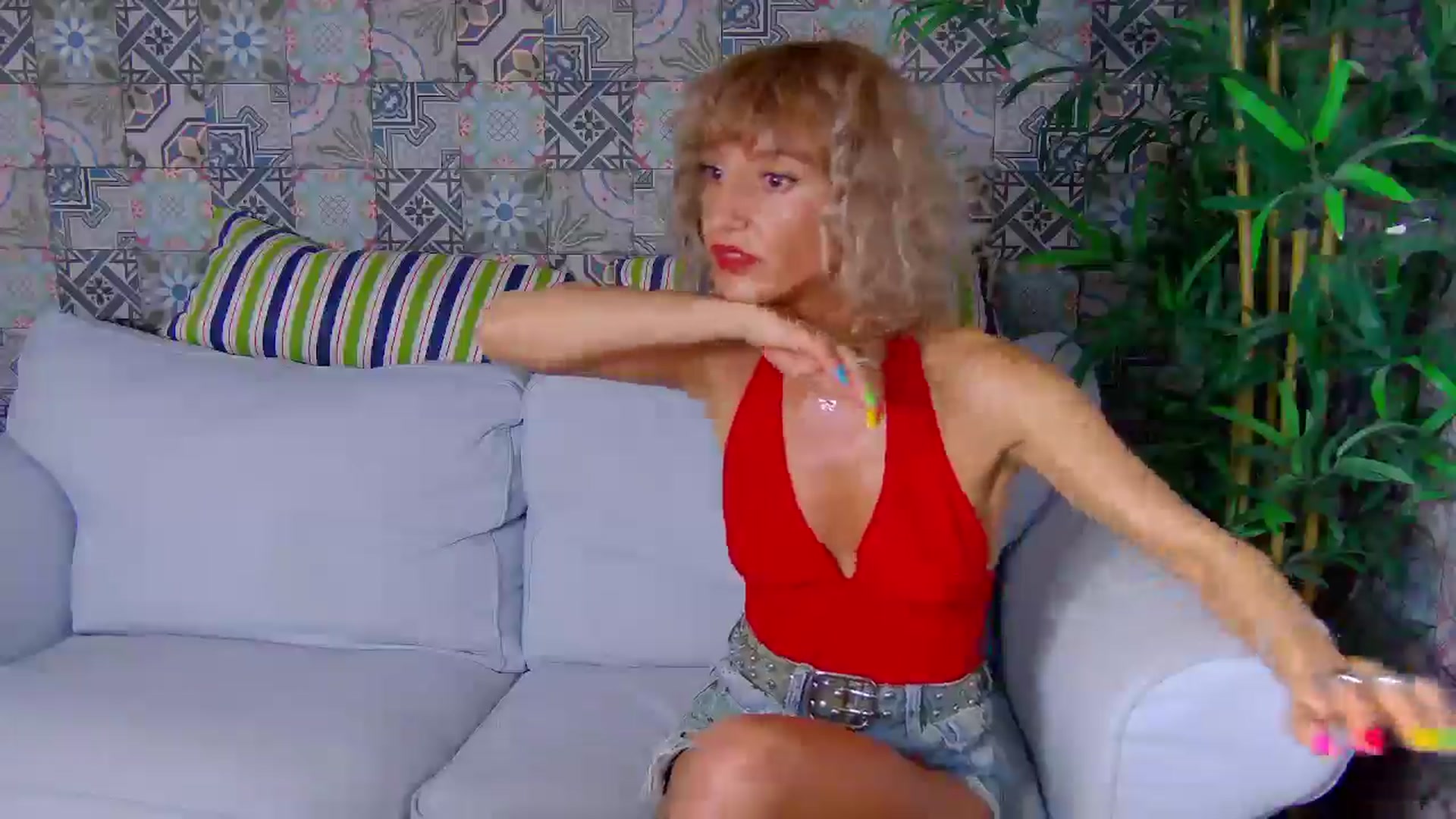 Gallery image thumbnail from PixieSabrina's myfreecams stream on, 09/14/2025, 19:01 image 14 of 20