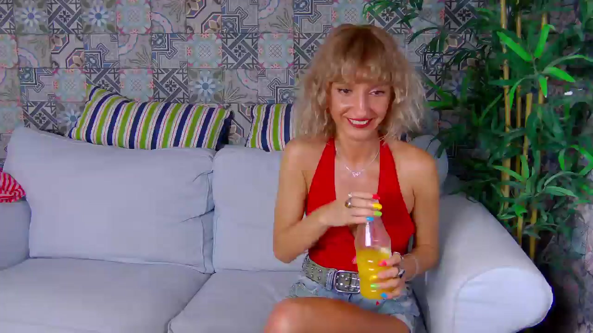 Gallery image thumbnail from PixieSabrina's myfreecams stream on, 09/14/2025, 19:01 image 9 of 20