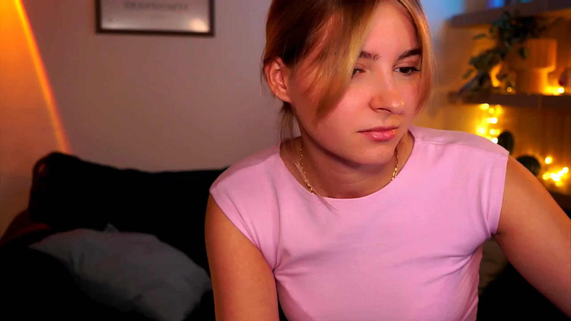 Gallery image thumbnail from Pixie_Pie's myfreecams stream on, 03/08/2026, 14:27 image 20 of 20