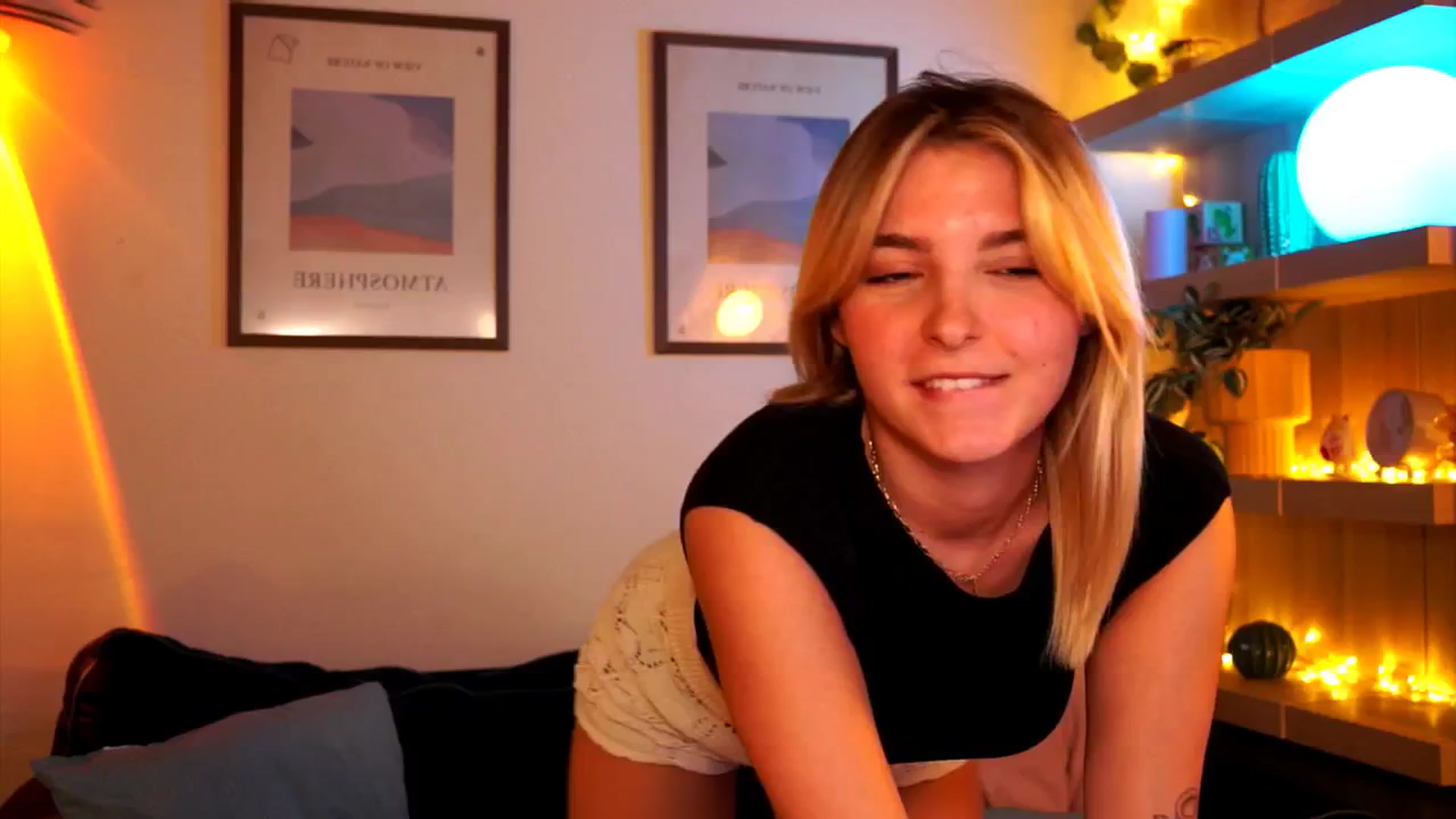 Gallery image thumbnail from Pixie_Pie's myfreecams stream on, 03/10/2026, 14:27 image 2 of 20