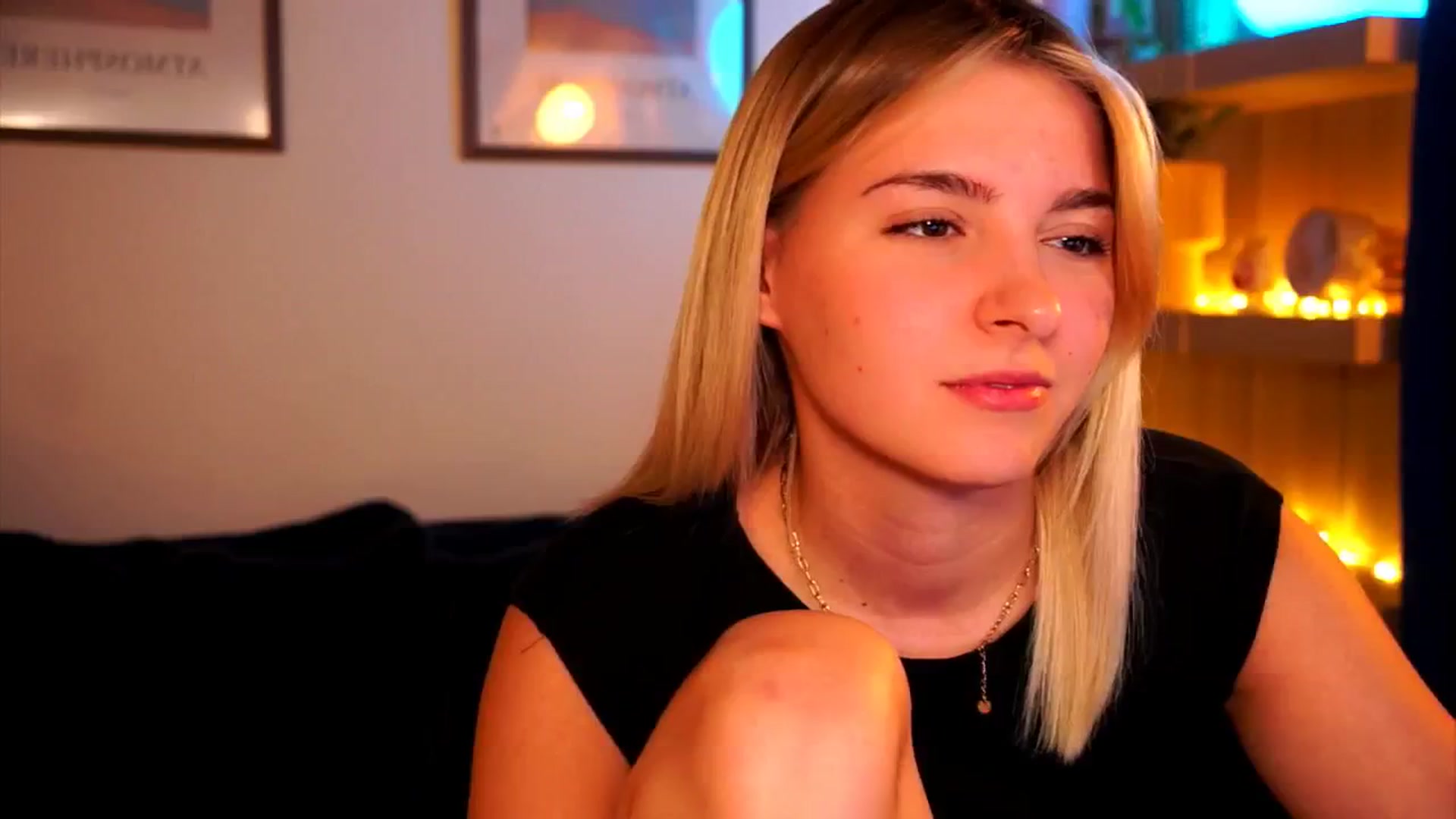 Gallery image thumbnail from Pixie_Pie's myfreecams stream on, 03/10/2026, 16:17 image 11 of 20