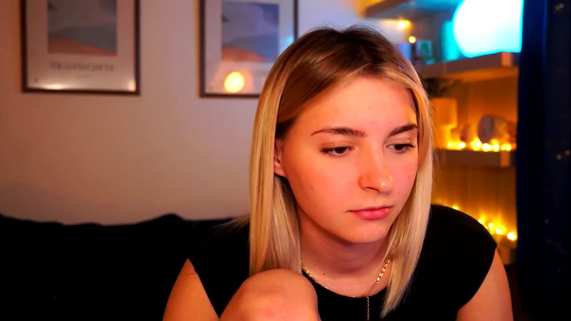 Gallery image thumbnail from Pixie_Pie's myfreecams stream on, 03/10/2026, 16:17 image 2 of 20
