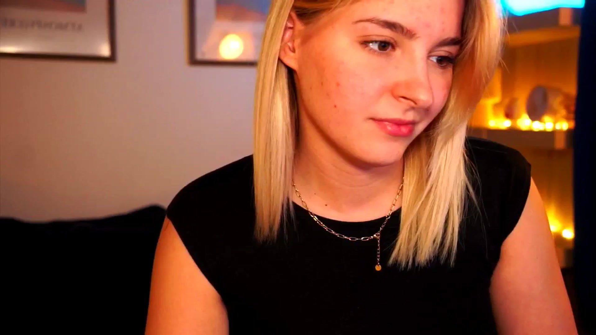 Gallery image thumbnail from Pixie_Pie's myfreecams stream on, 03/10/2026, 16:17 image 6 of 20