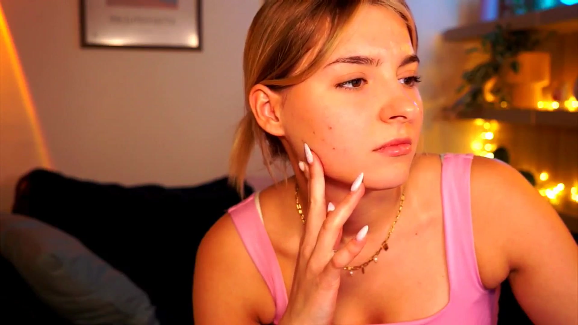 Gallery image thumbnail from Pixie_Pie's myfreecams stream on, 03/11/2026, 14:27 image 20 of 20