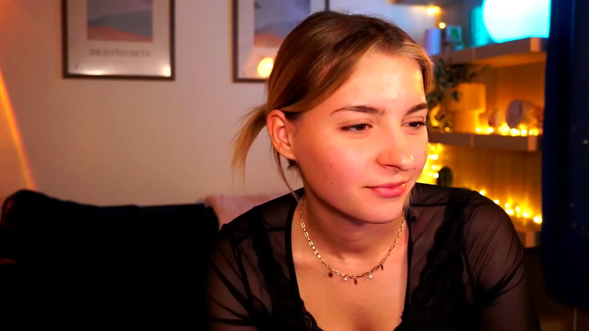 Gallery image thumbnail from Pixie_Pie's myfreecams stream on, 03/11/2026, 16:10 image 8 of 20