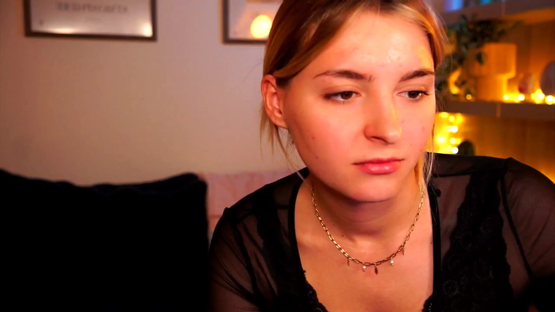 Gallery image thumbnail from Pixie_Pie's myfreecams stream on, 03/11/2026, 16:10 image 20 of 20