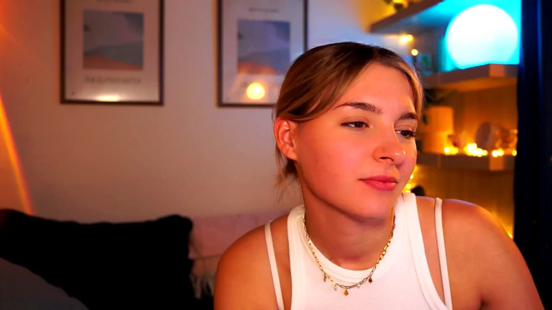 Gallery image thumbnail from Pixie_Pie's myfreecams stream on, 03/14/2026, 17:10 image 1 of 20