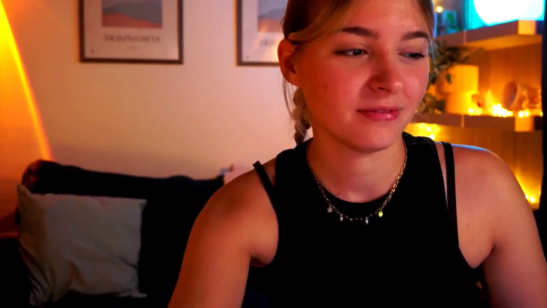 Gallery image thumbnail from Pixie_Pie's myfreecams stream on, 03/15/2026, 11:50 image 7 of 20