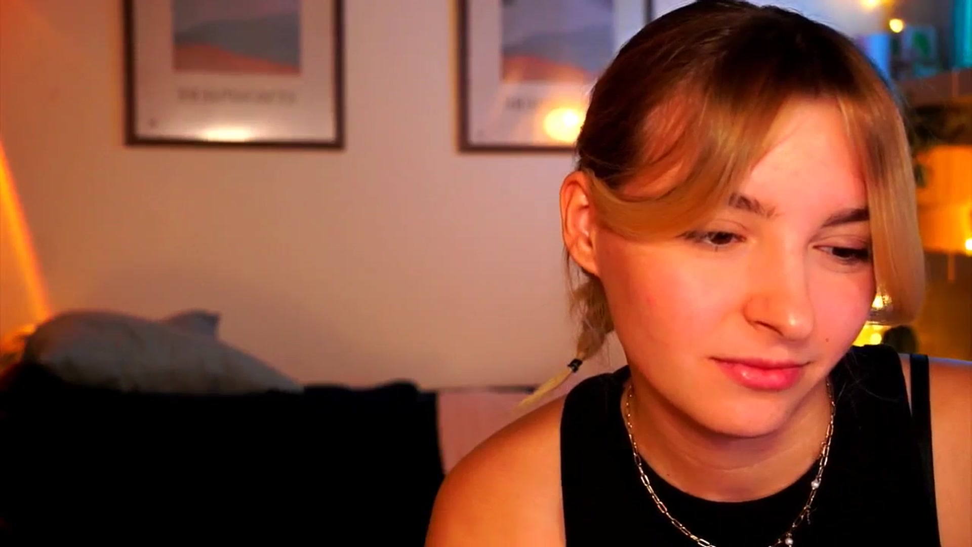 Gallery image thumbnail from Pixie_Pie's myfreecams stream on, 03/15/2026, 13:08 image 18 of 20