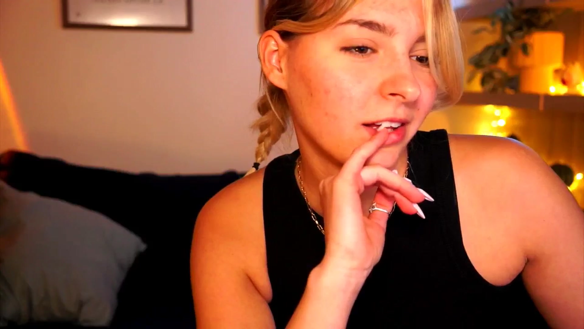 Gallery image thumbnail from Pixie_Pie's myfreecams stream on, 03/15/2026, 13:08 image 4 of 20