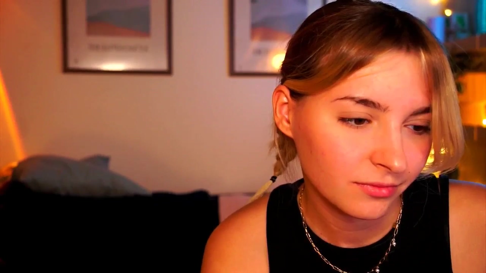 Gallery image thumbnail from Pixie_Pie's myfreecams stream on, 03/15/2026, 13:08 image 19 of 20
