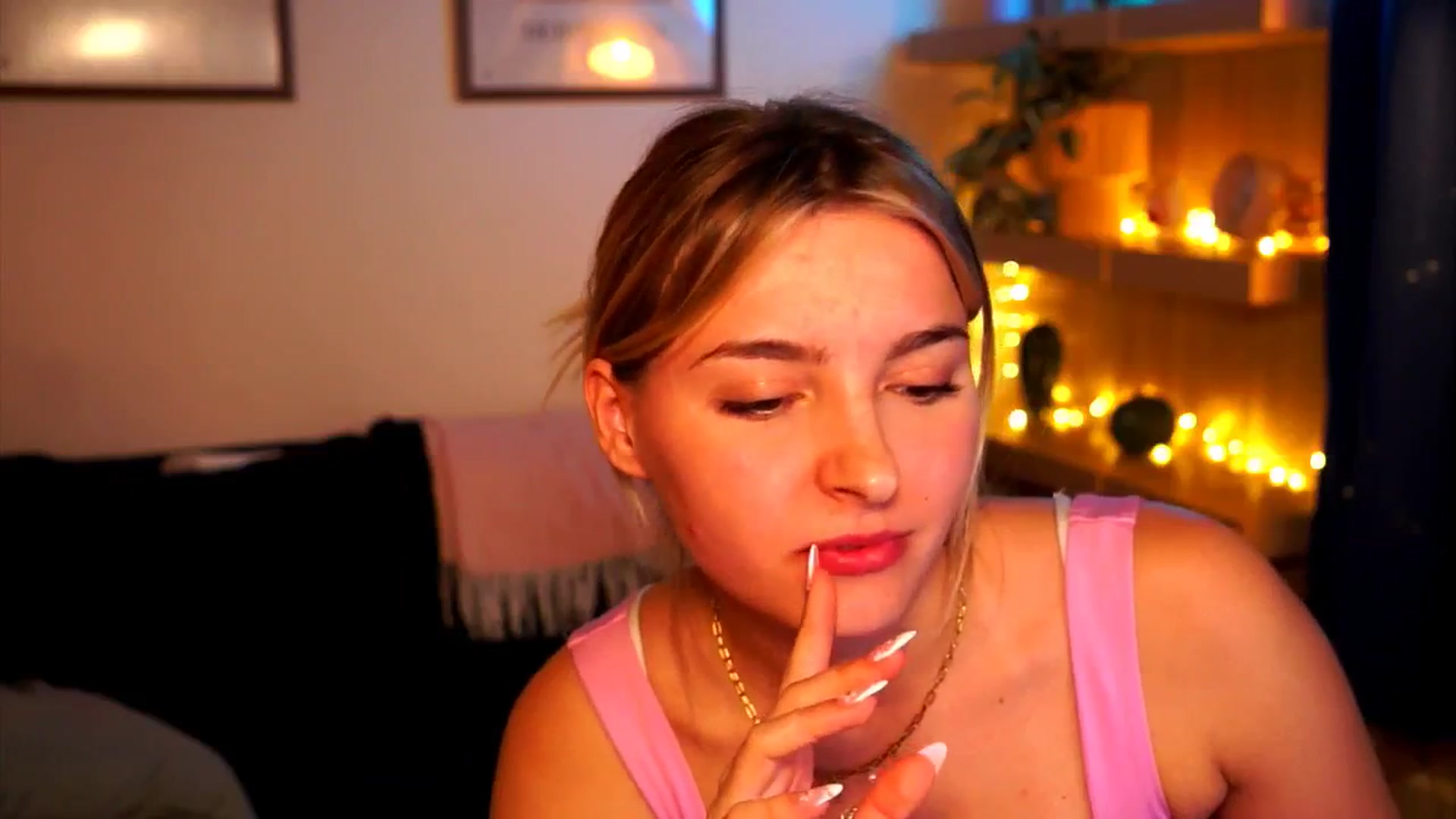 Gallery image thumbnail from Pixie_Pie's myfreecams stream on, 03/18/2026, 15:59 image 20 of 20