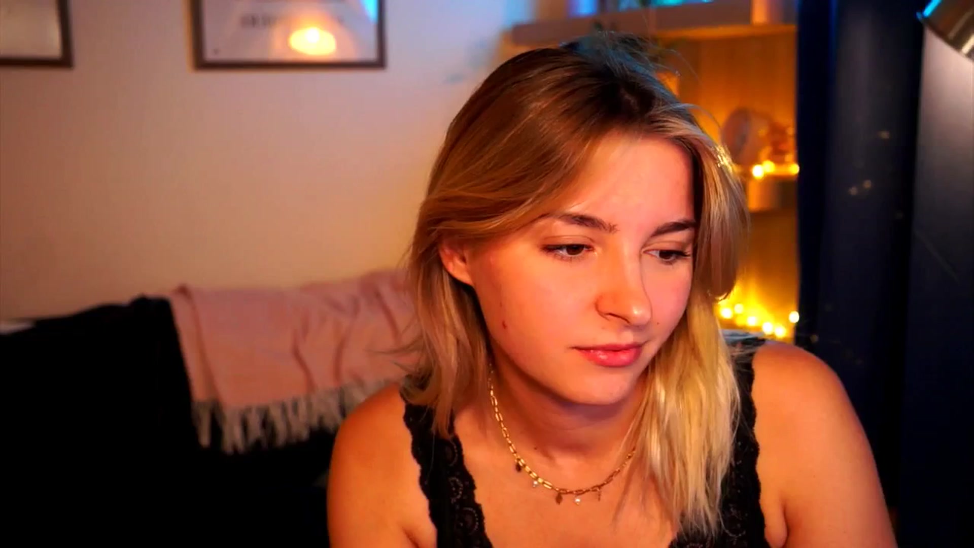 Gallery image thumbnail from Pixie_Pie's myfreecams stream on, 03/18/2026, 17:34 image 12 of 20