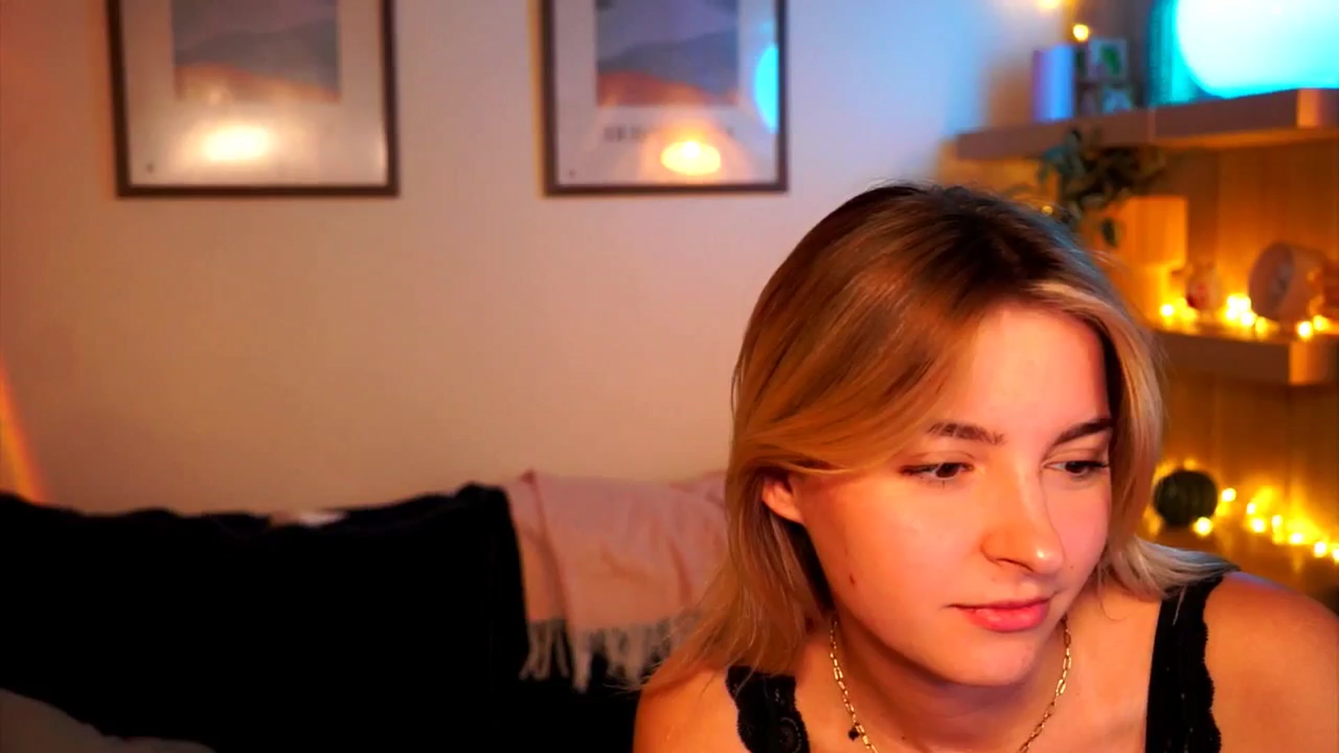 Gallery image thumbnail from Pixie_Pie's myfreecams stream on, 03/18/2026, 17:34 image 19 of 20
