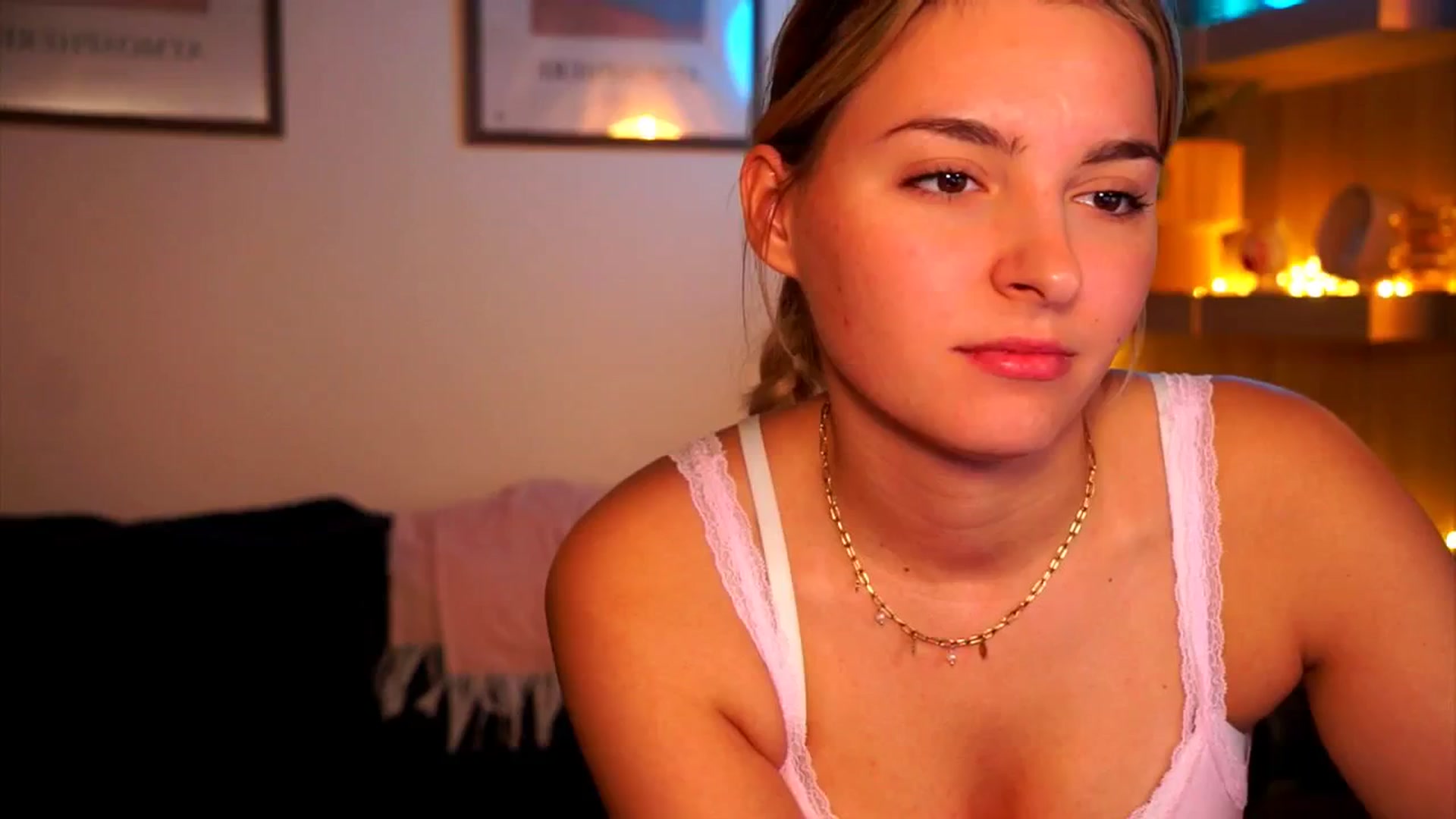 Gallery image thumbnail from Pixie_Pie's myfreecams stream on, 03/20/2026, 12:38 image 19 of 20