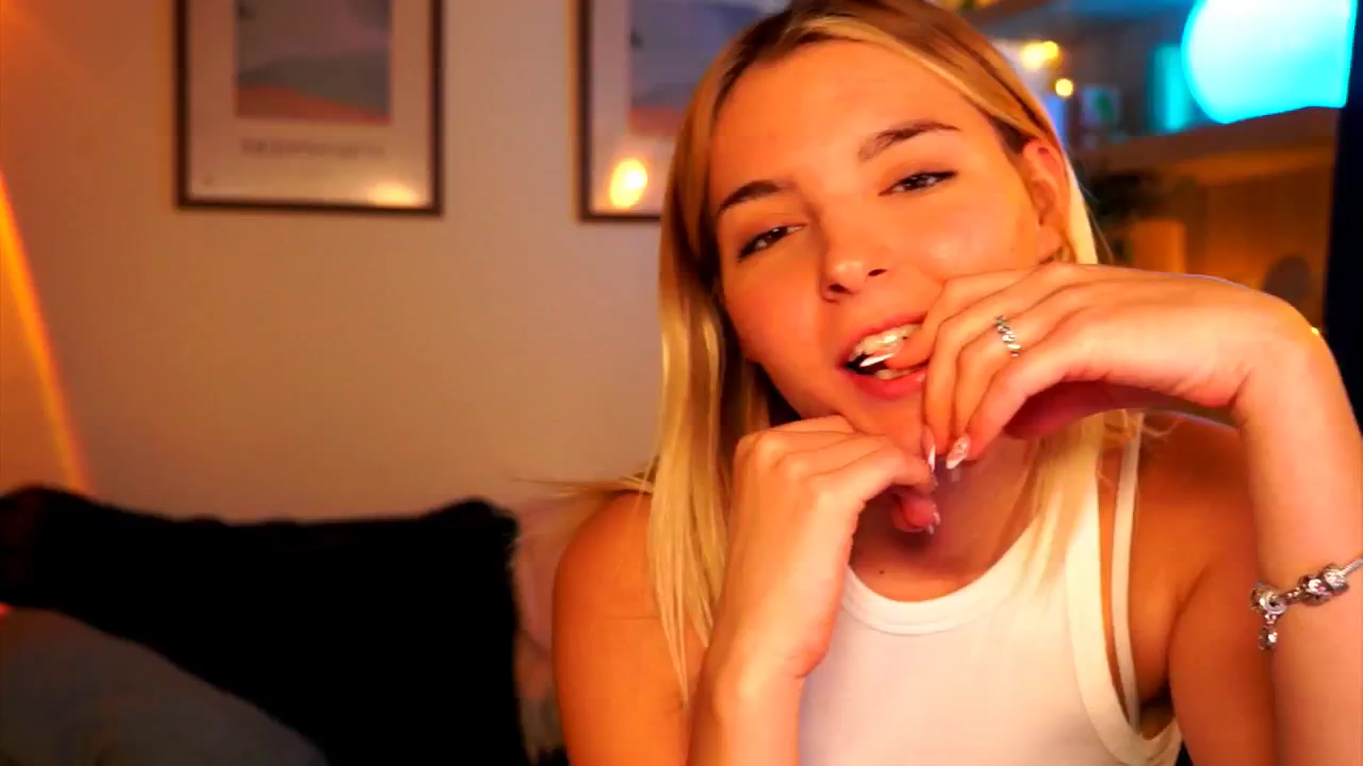 Gallery image thumbnail from Pixie_Pie's myfreecams stream on, 03/21/2026, 16:18 image 11 of 20
