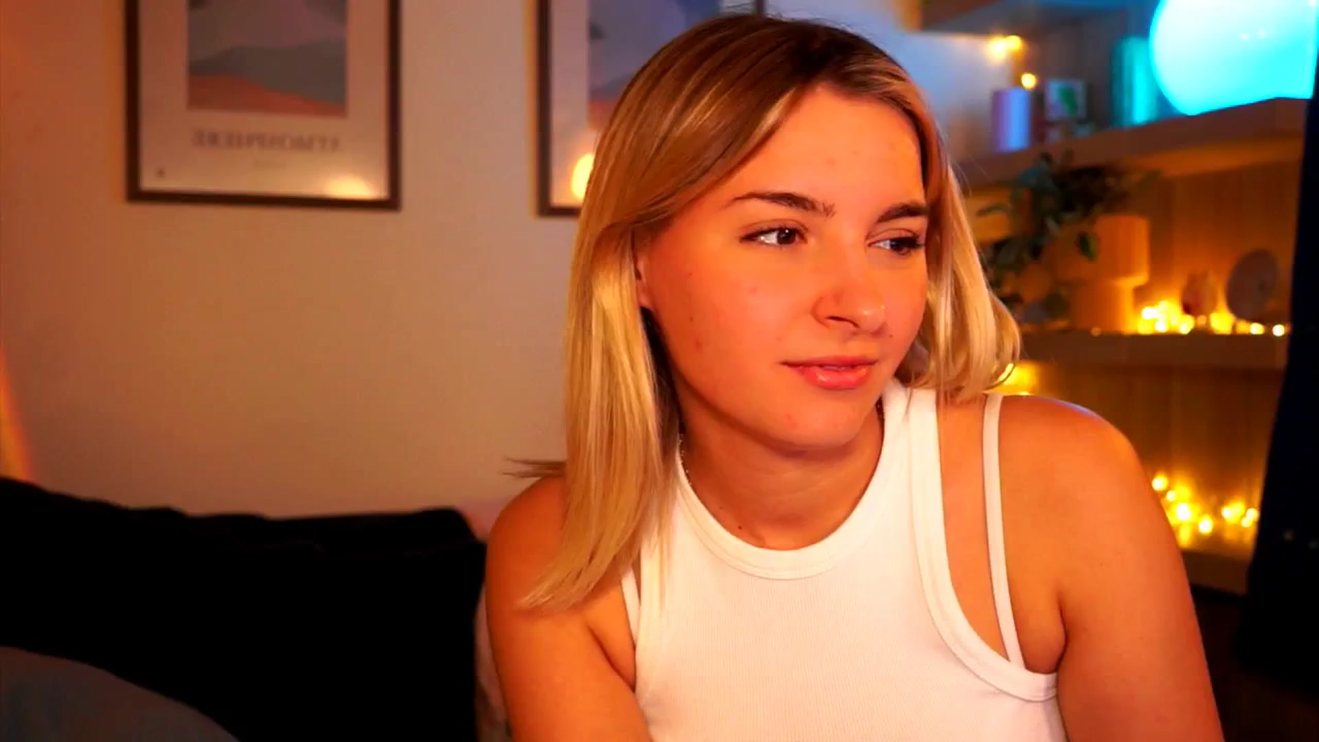 Gallery image thumbnail from Pixie_Pie's myfreecams stream on, 03/21/2026, 17:57 image 5 of 20
