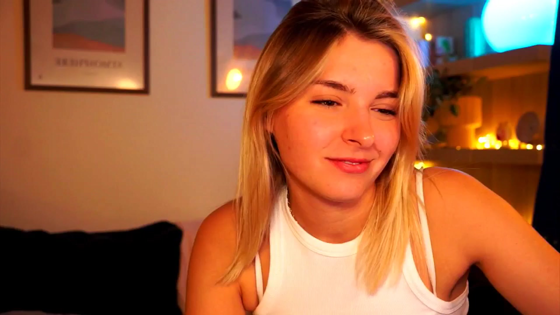 Gallery image thumbnail from Pixie_Pie's myfreecams stream on, 03/21/2026, 19:46 image 8 of 20