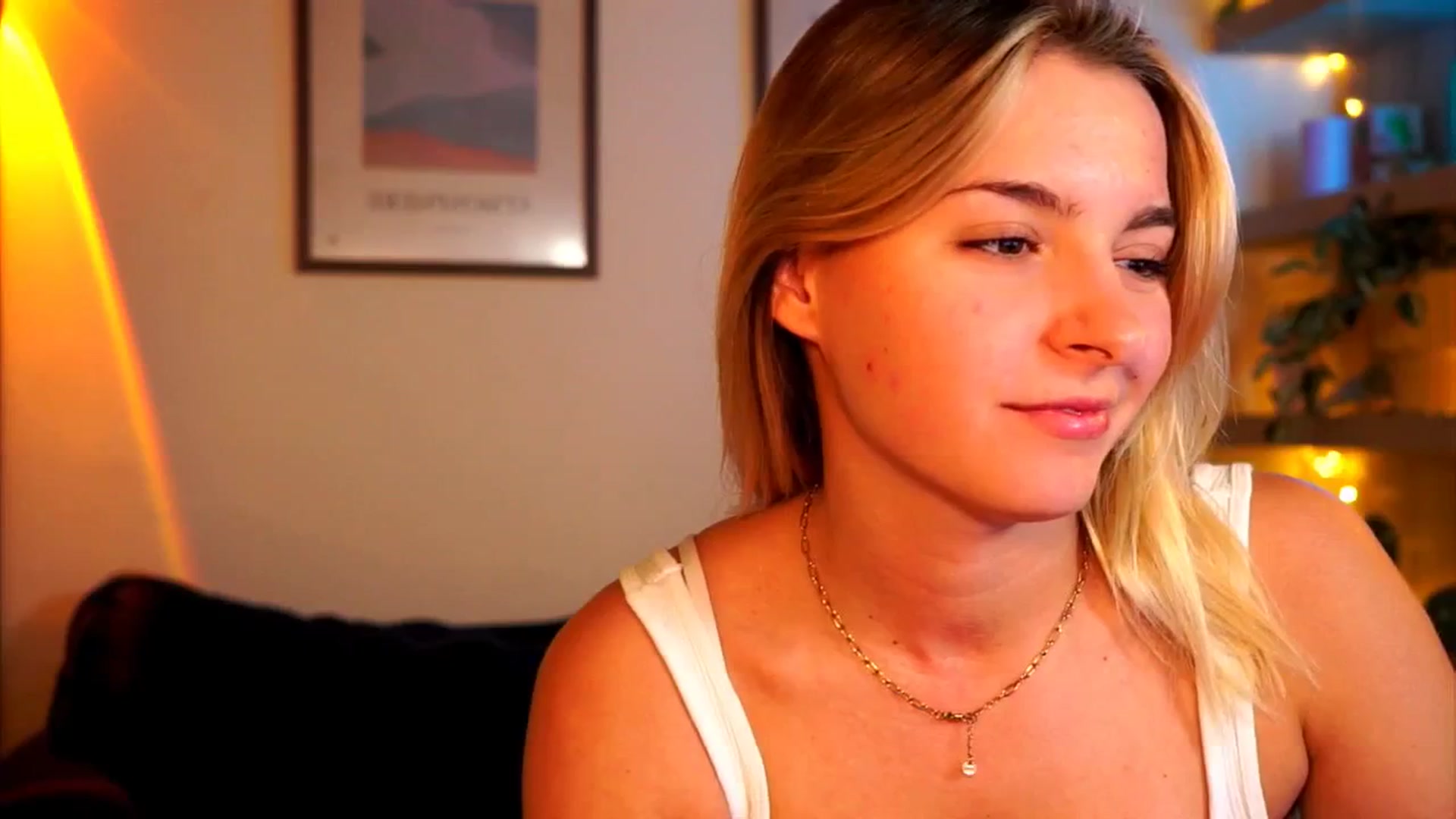 Gallery image thumbnail from Pixie_Pie's myfreecams stream on, 03/22/2026, 15:00 image 19 of 20