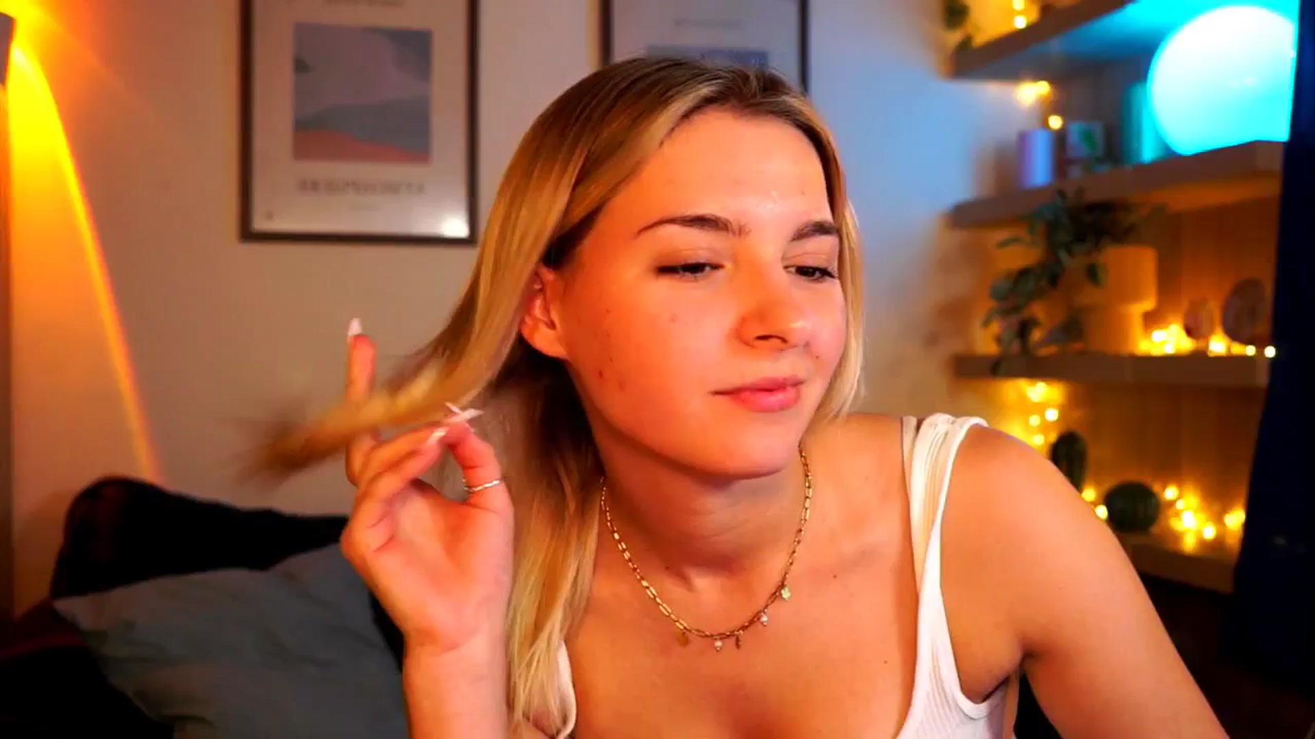 Gallery image thumbnail from Pixie_Pie's myfreecams stream on, 03/22/2026, 16:39 image 4 of 20