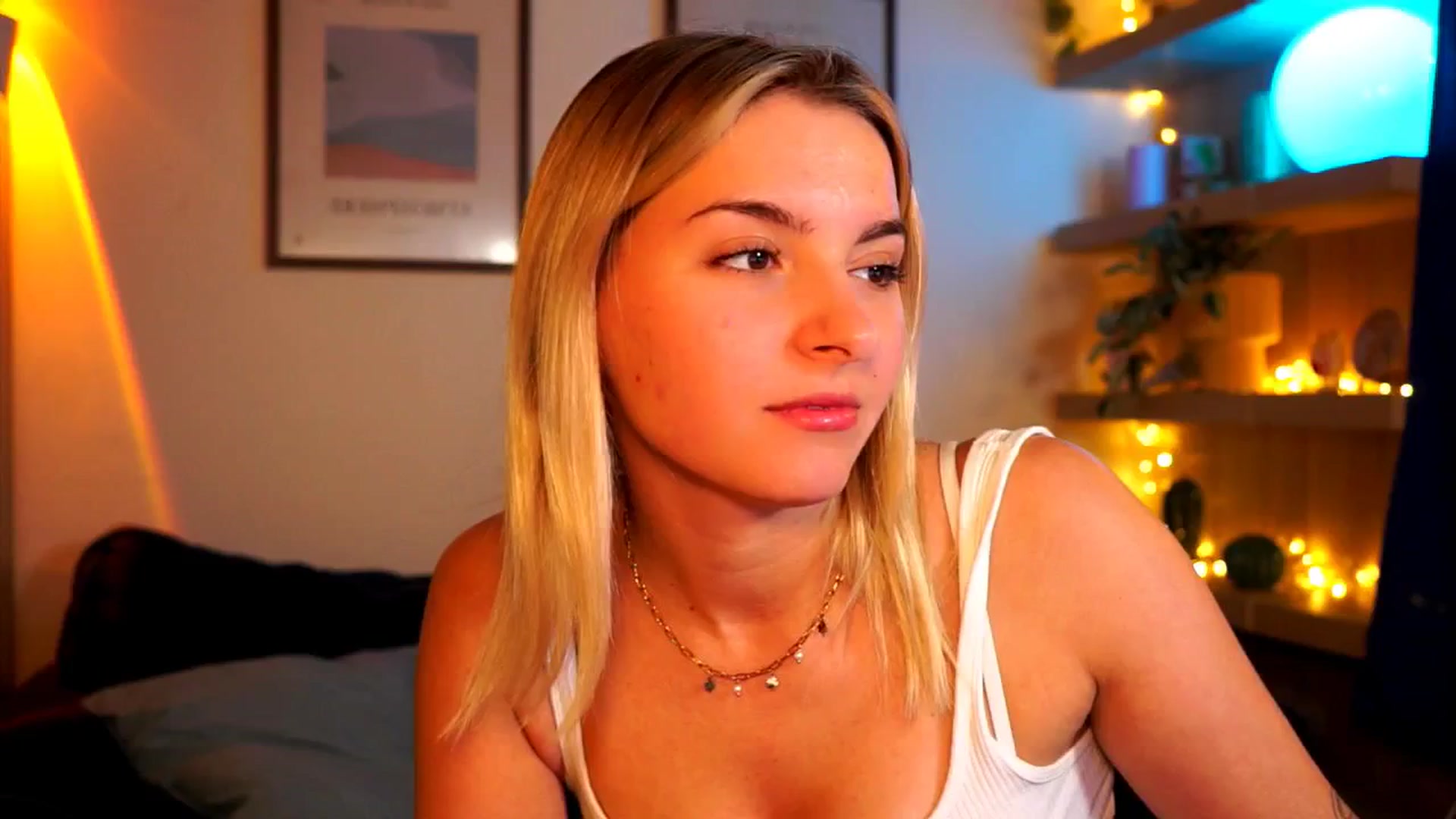 Gallery image thumbnail from Pixie_Pie's myfreecams stream on, 03/22/2026, 16:39 image 20 of 20