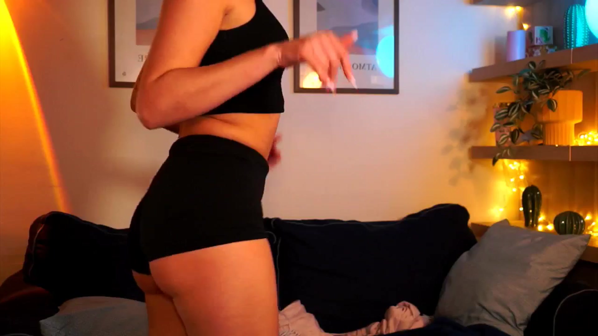 Gallery image thumbnail from Pixie_Pie's myfreecams stream on, 03/25/2026, 16:05 image 6 of 20