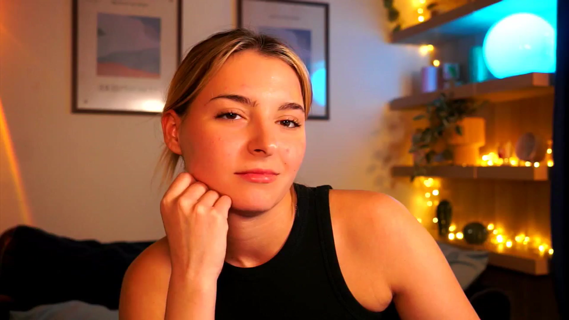 Gallery image thumbnail from Pixie_Pie's myfreecams stream on, 03/25/2026, 16:05 image 20 of 20