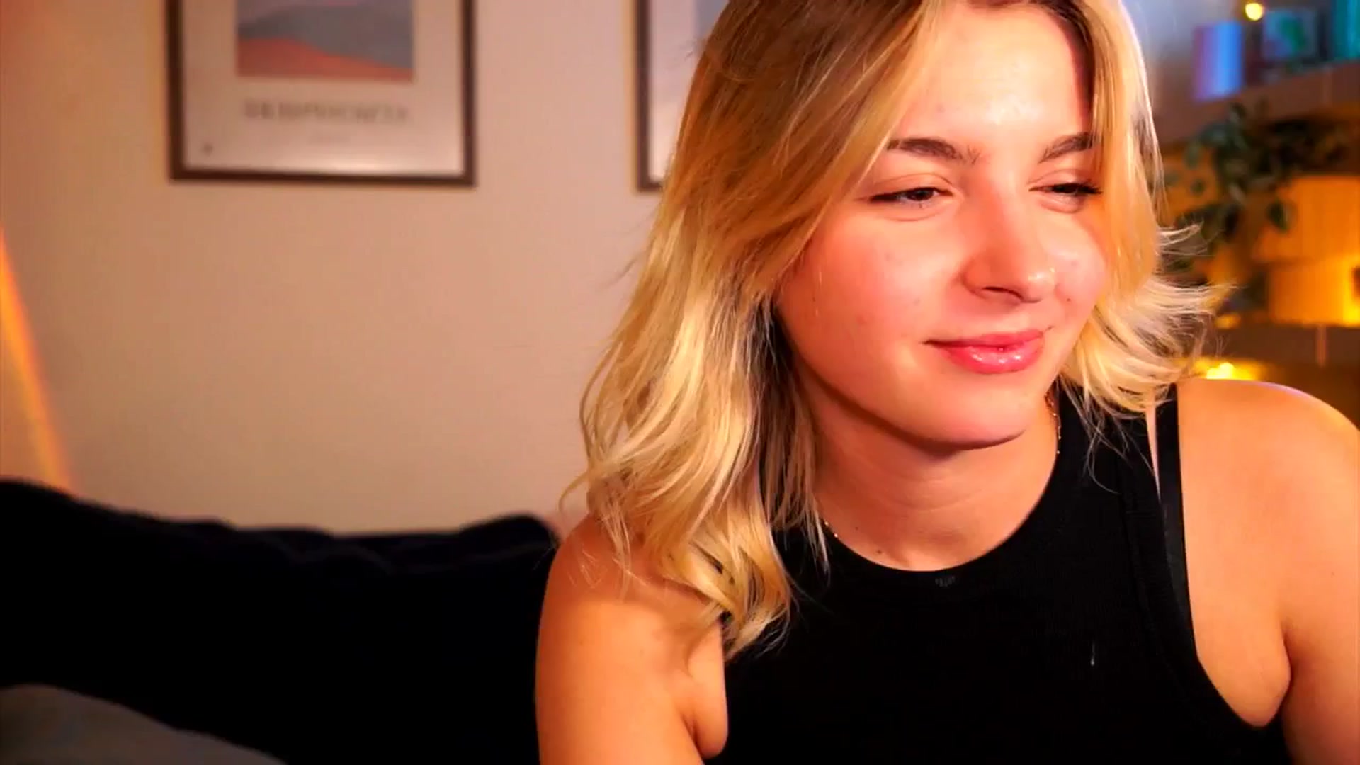 Gallery image thumbnail from Pixie_Pie's myfreecams stream on, 03/26/2026, 20:16 image 5 of 20