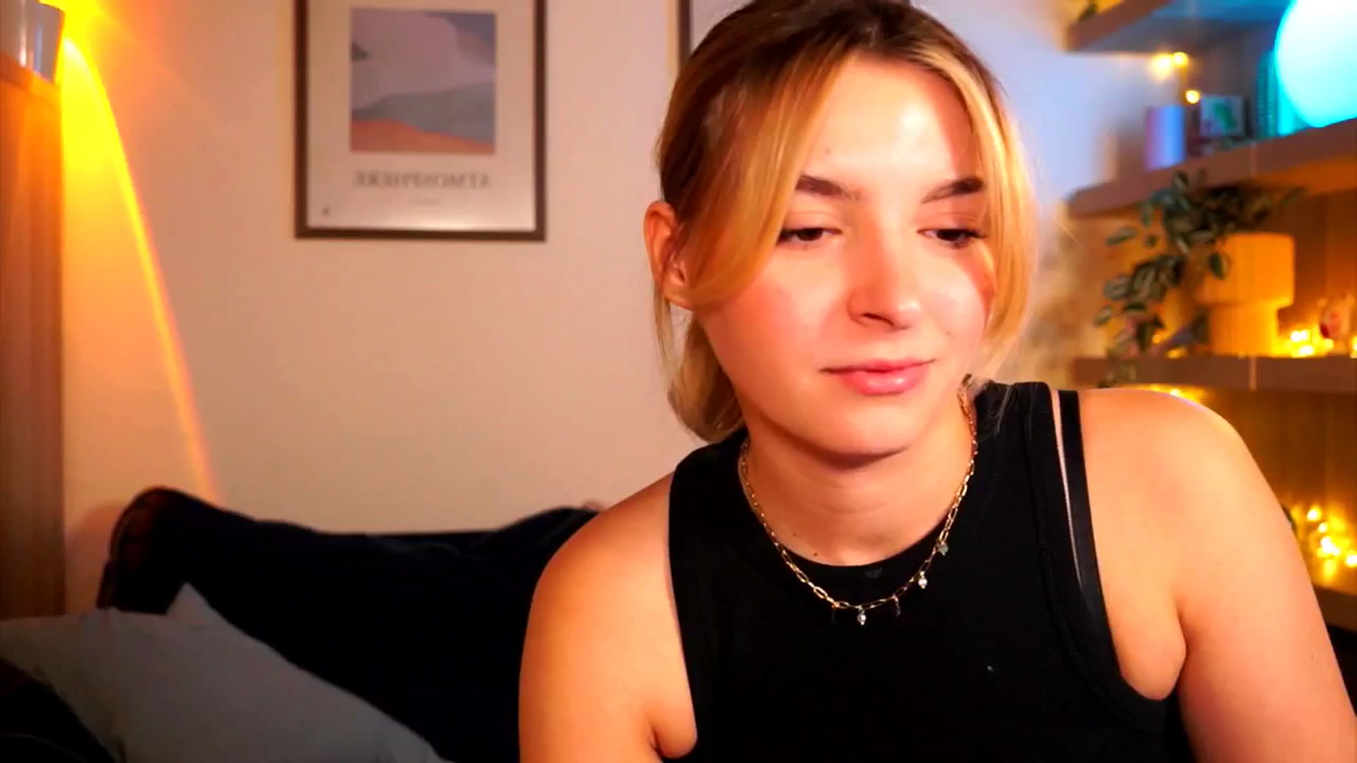 Gallery image thumbnail from Pixie_Pie's myfreecams stream on, 03/27/2026, 12:38 image 8 of 20