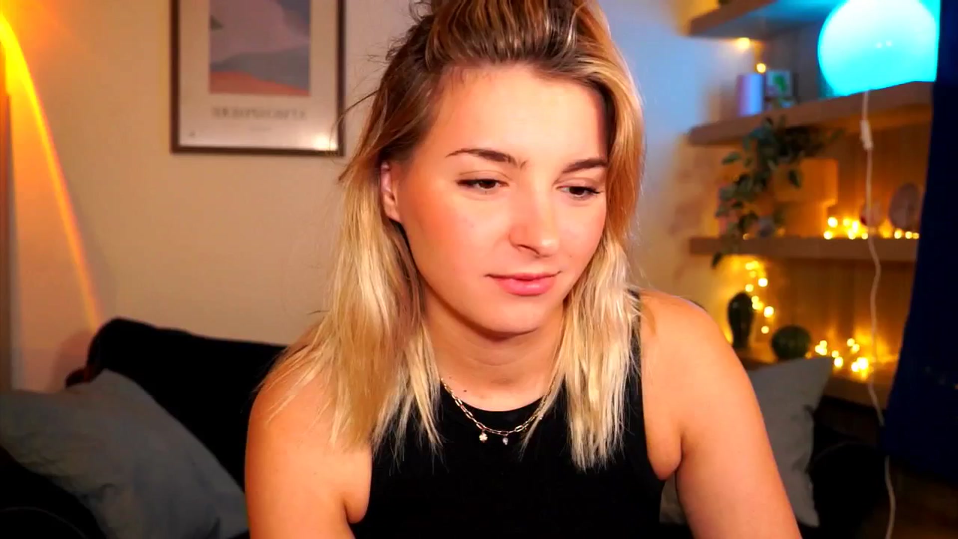 Gallery image thumbnail from Pixie_Pie's myfreecams stream on, 03/29/2026, 15:38 image 3 of 20