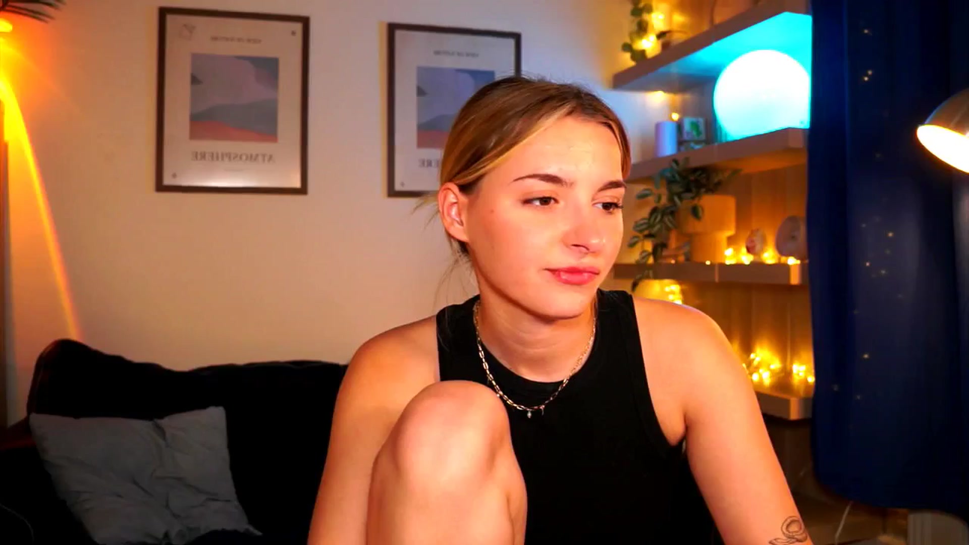 Gallery image thumbnail from Pixie_Pie's myfreecams stream on, 04/07/2026, 14:26 image 13 of 20