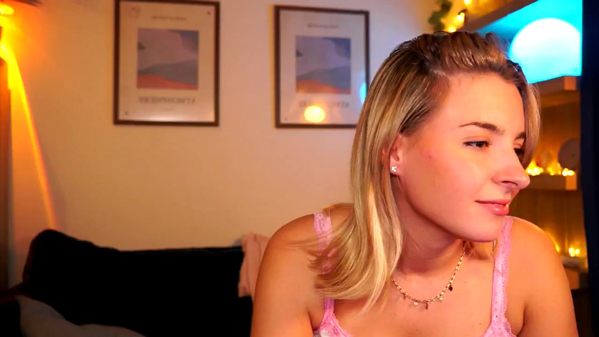 Gallery image thumbnail from Pixie_Pie's myfreecams stream on, 04/11/2026, 15:59 image 20 of 20