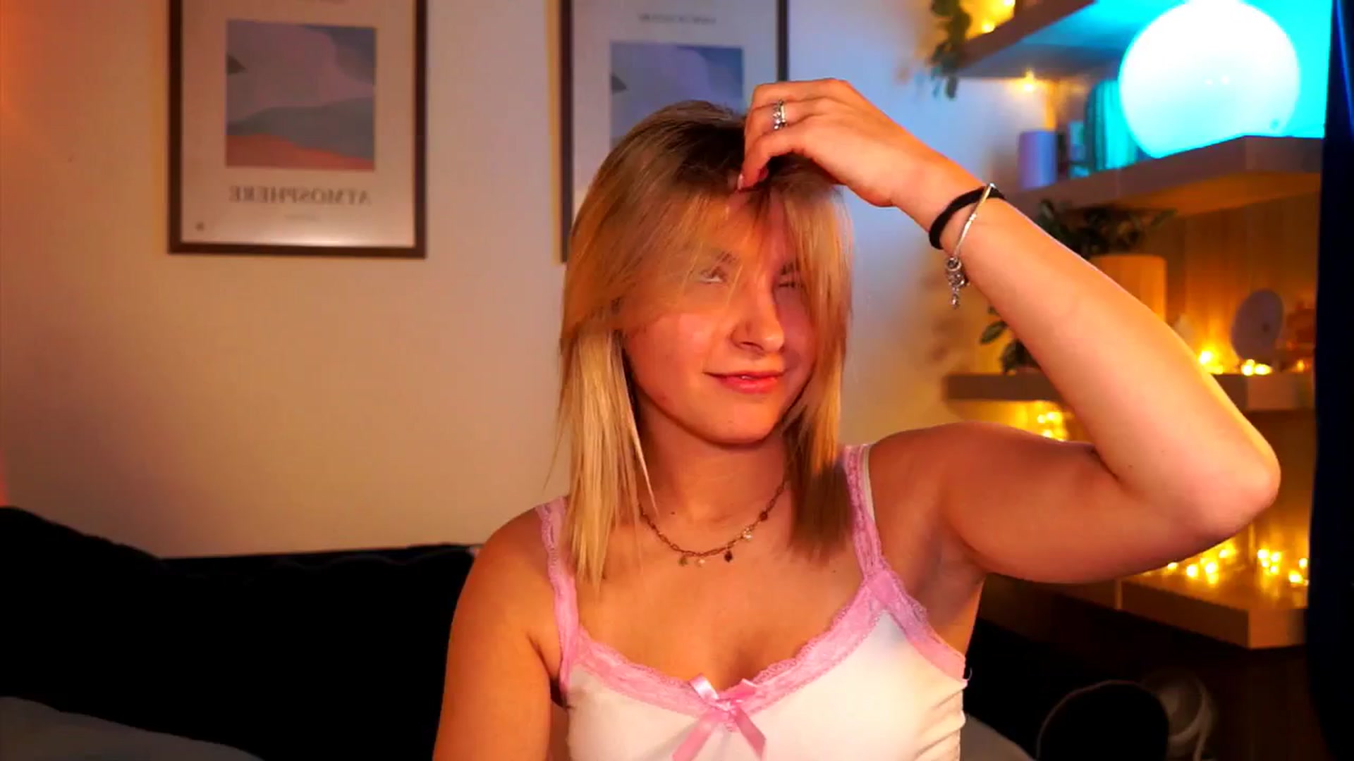 Gallery image thumbnail from Pixie_Pie's myfreecams stream on, 04/17/2026, 18:40 image 10 of 20