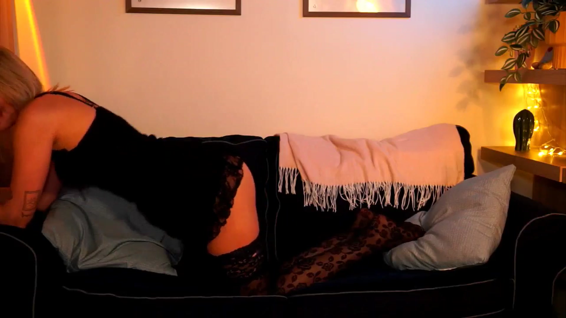 Gallery image thumbnail from Pixie_Pie's myfreecams stream on, 04/19/2026, 17:18 image 5 of 20